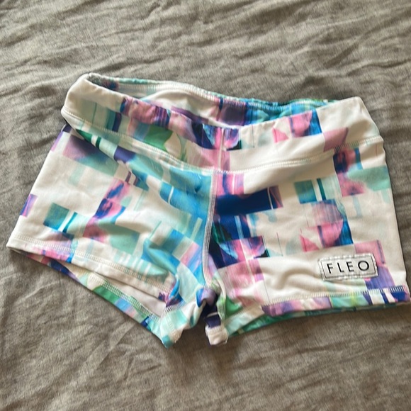 FLEO - OG Size Medium - Picture 1 of 2